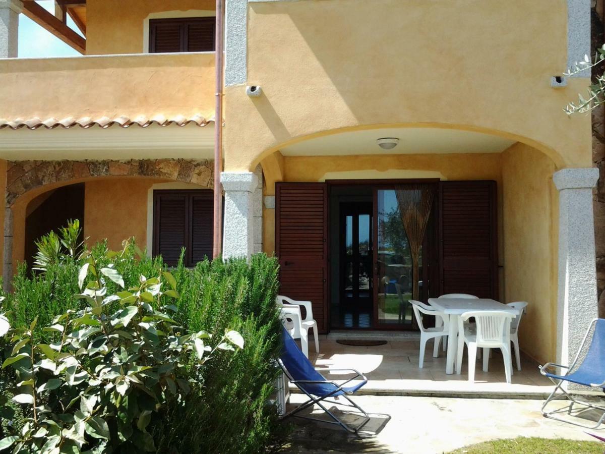 Appartamento Casa Alice Budoni Esterno foto