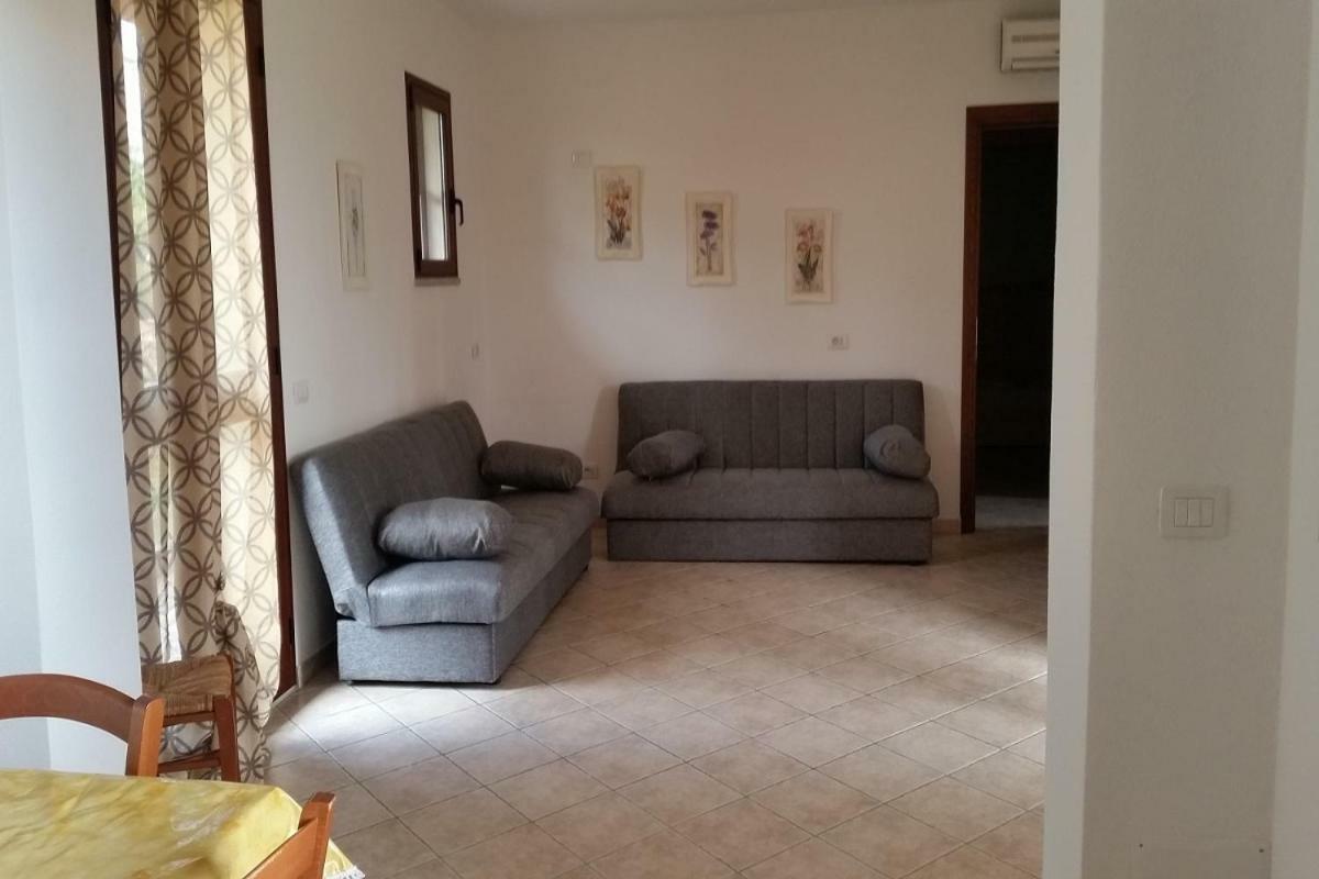 Appartamento Casa Alice Budoni Esterno foto