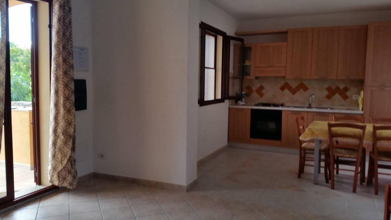 Appartamento Casa Alice Budoni Esterno foto